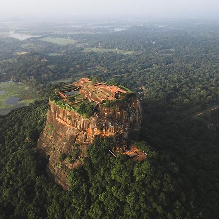 Sundaras Sigiriya Jungles Caves Resort Dambulla Extérieur photo